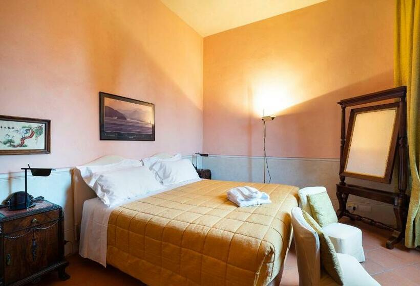 سوییت, Torre Dei Lari Residenza D Epoca