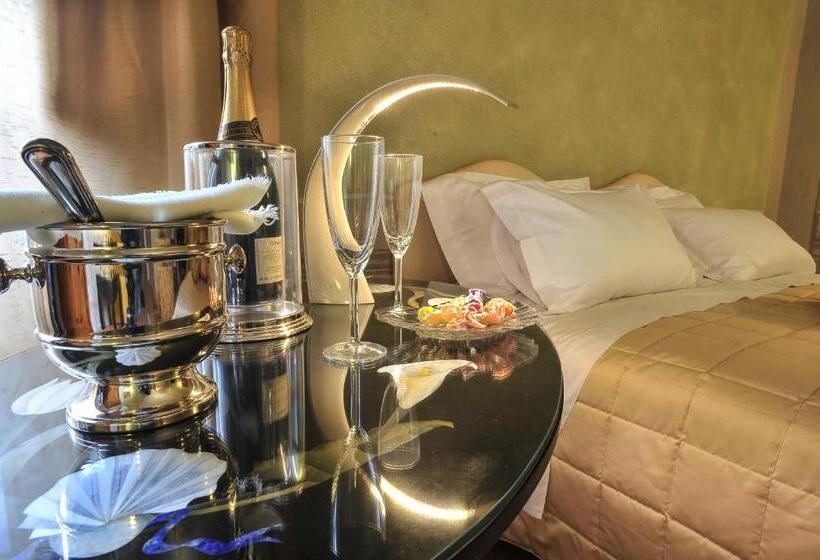 سوییت جونیور, Torre Dei Lari Residenza D Epoca