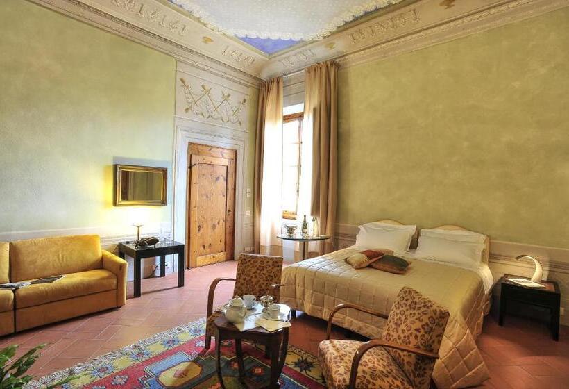 سوییت جونیور, Torre Dei Lari Residenza D Epoca