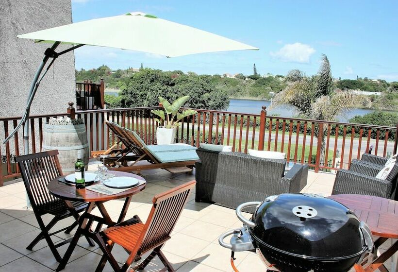 标准工作室, Cloverleigh Guest House