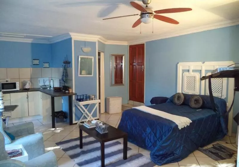 استودیوی استاندارد, Heatherdale Guesthouse & Shuttle Services
