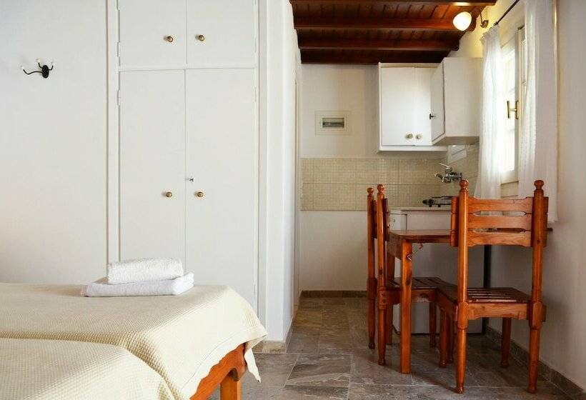 Студия Стандарт, Villa Pinelopi