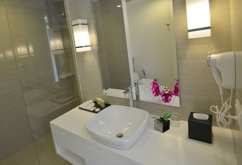 غرفة بيزنس, Swiss Belhotel Jambi