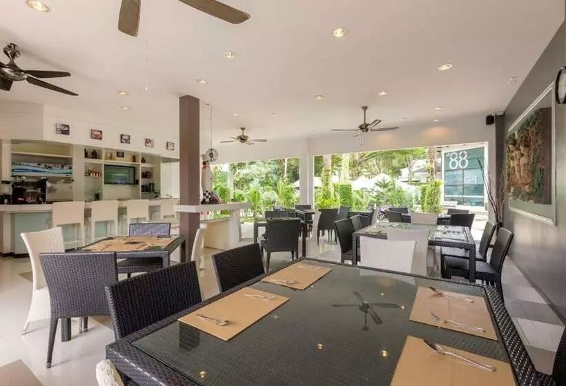 スタンダードルーム, Kamala Regent Residence
