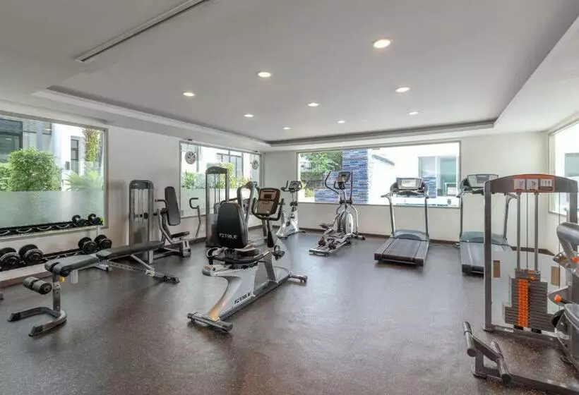 スタンダードルーム, Kamala Regent Residence