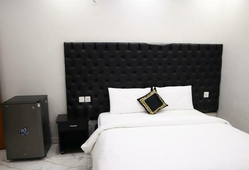 Deluxe 3 Pers. Værelse, Orange One