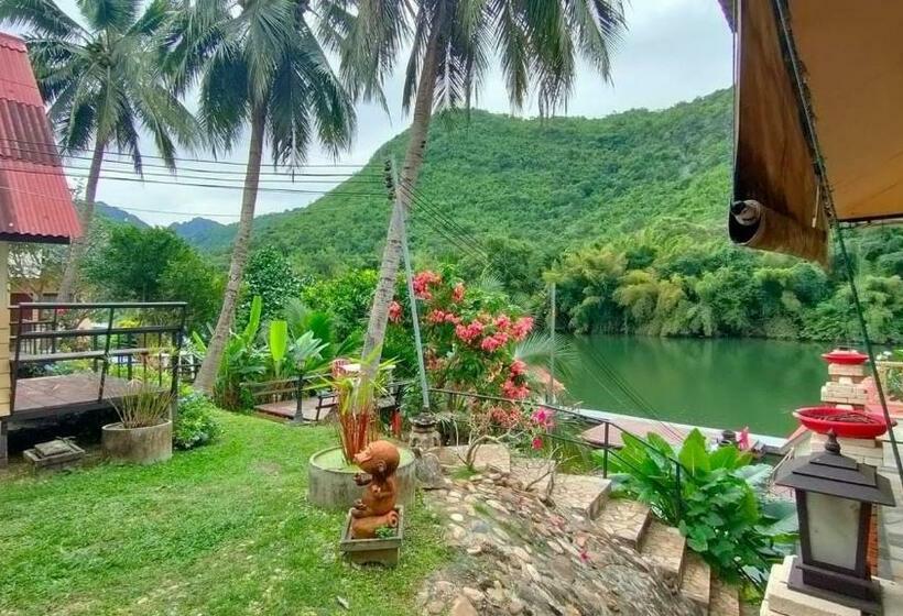 بنجلو قياسى مطل على البحر, Lake Hill Resort Kanchanaburi