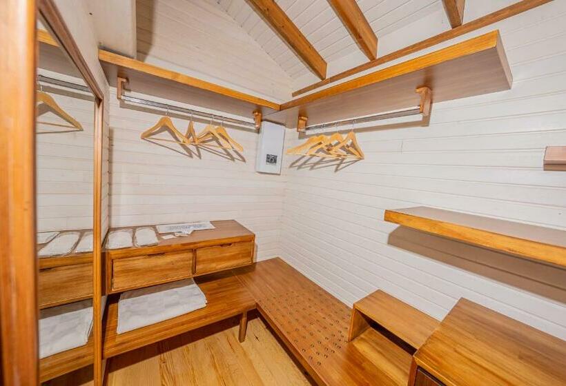 בקתת חדר, Kairos Valley Health & Nature Resort