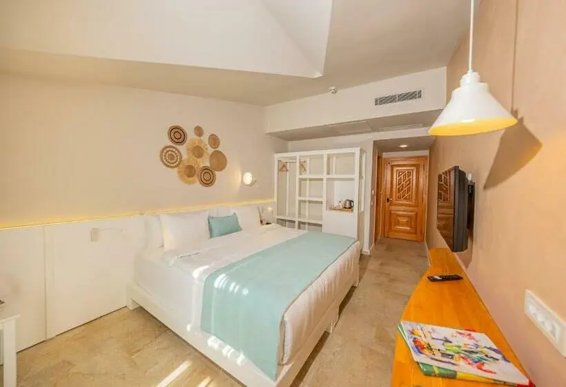 デラックスルーム, Kairos Valley Health & Nature Resort