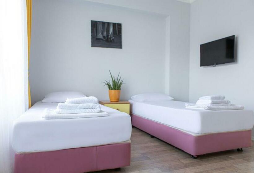 스탠다드 룸, Olya Boutique