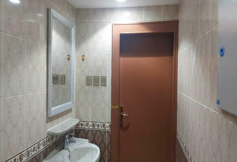 デラックススタジオ, Oyo 621 Ibs2 For Residential Units