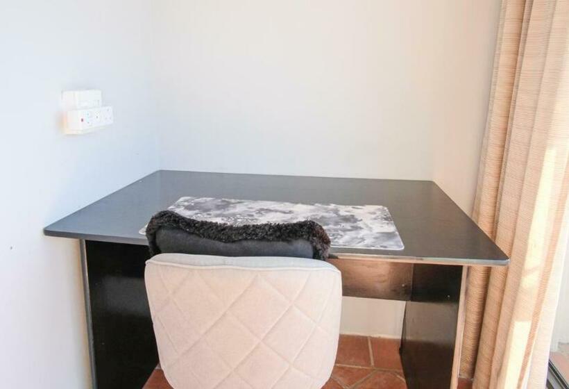 Deluxe Suite Sea View, A View At Kingfisher Port Alfred Guest Accommodation