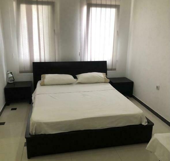 اتاق استاندارد, Denis Apartment