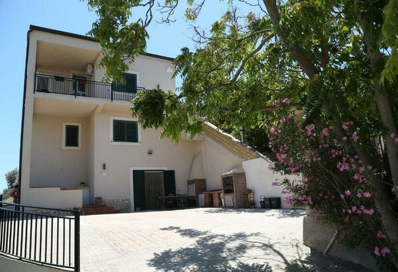 בית, 2 חדרי שינה, Petraleuka