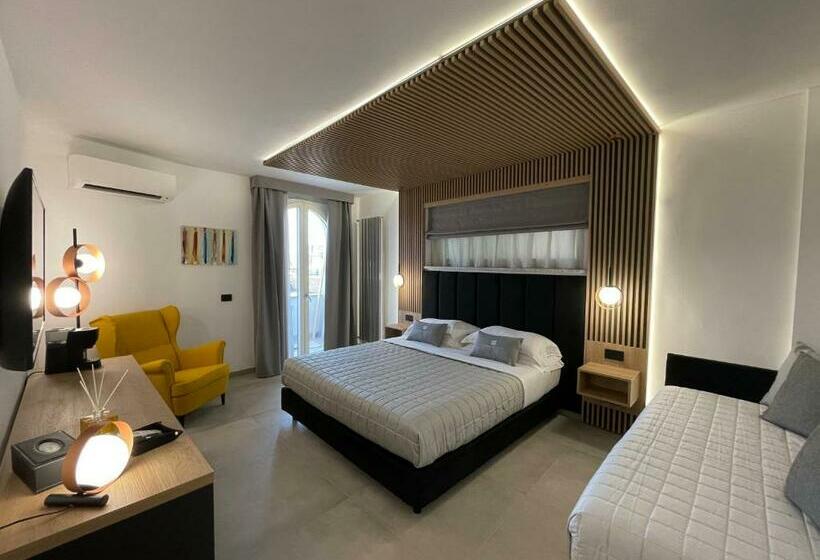 اتاق لوکس سه تخته, Taormina Rooms Centro Storico