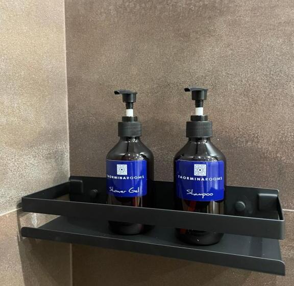 اتاق اکونومی, Taormina Rooms Centro Storico