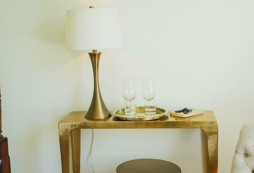 스탠다드 룸, Bellview Luxury Suites