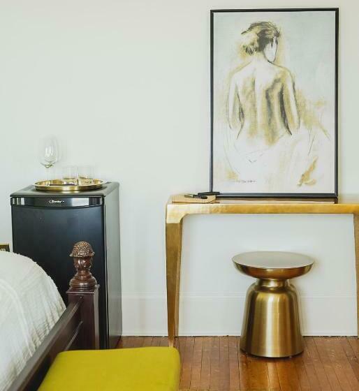 스탠다드 룸 킹사이즈 침대, Bellview Luxury Suites