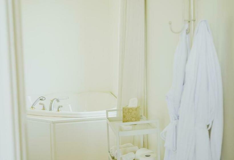 디럭스 룸, Bellview Luxury Suites