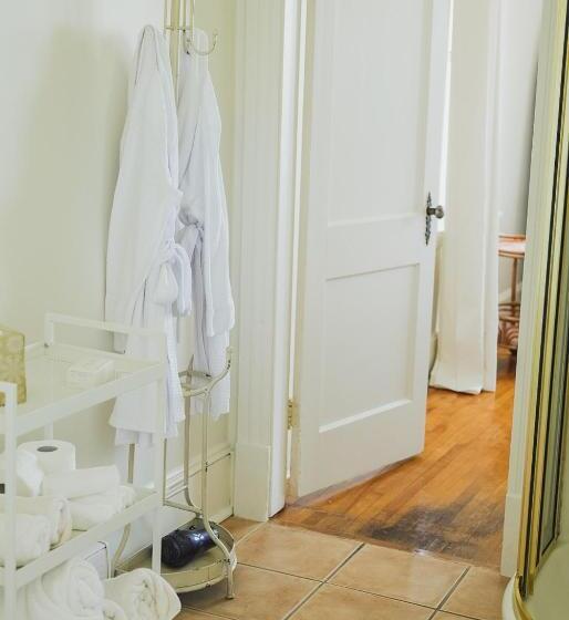 디럭스 룸, Bellview Luxury Suites