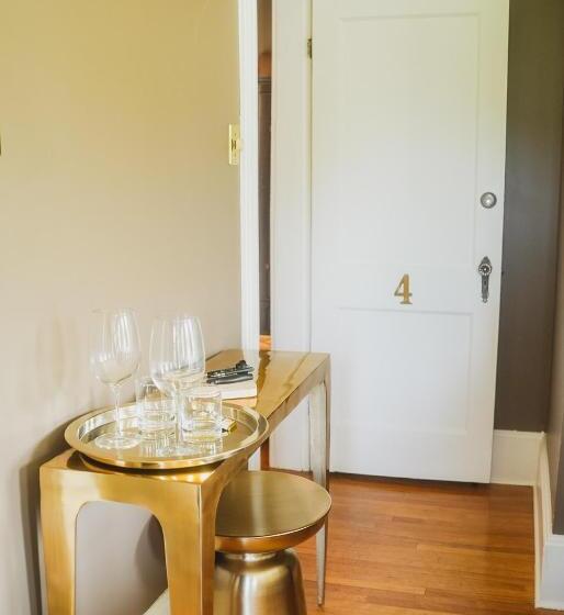 디럭스 룸, Bellview Luxury Suites