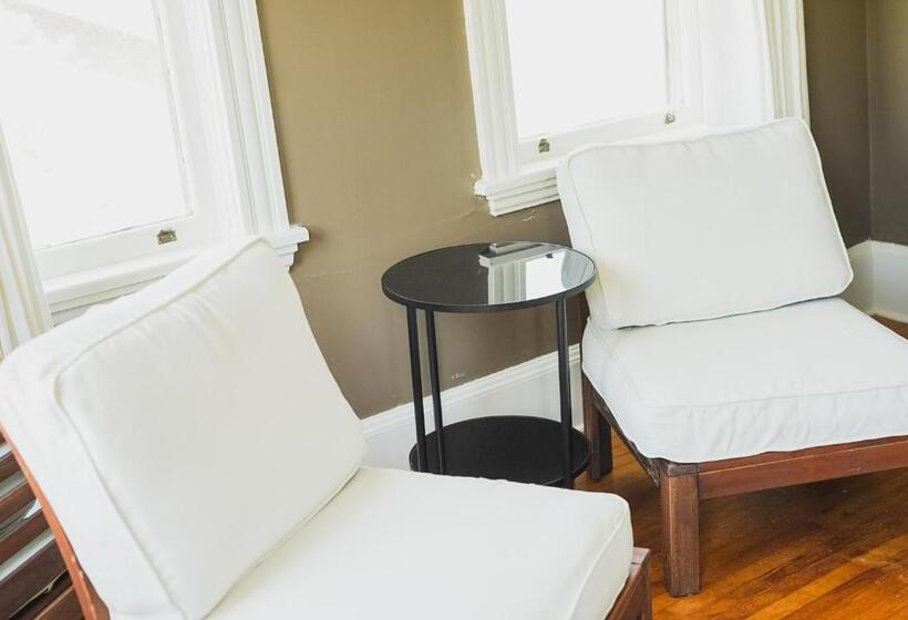 디럭스 룸, Bellview Luxury Suites