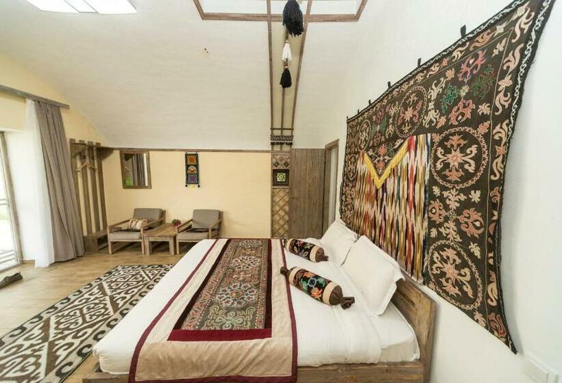 اتاق سوپریور, Eco Resort Kara Bulak
