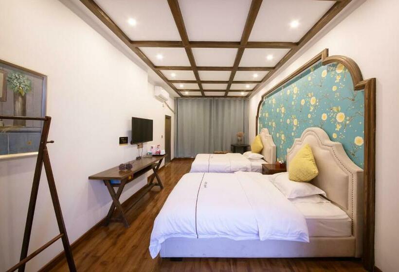 ガーデンビュースーペリアールーム, Fenghuang Slowly Time Inn