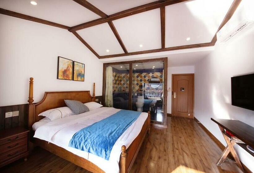 バルコニー付きデラックスルーム, Fenghuang Slowly Time Inn