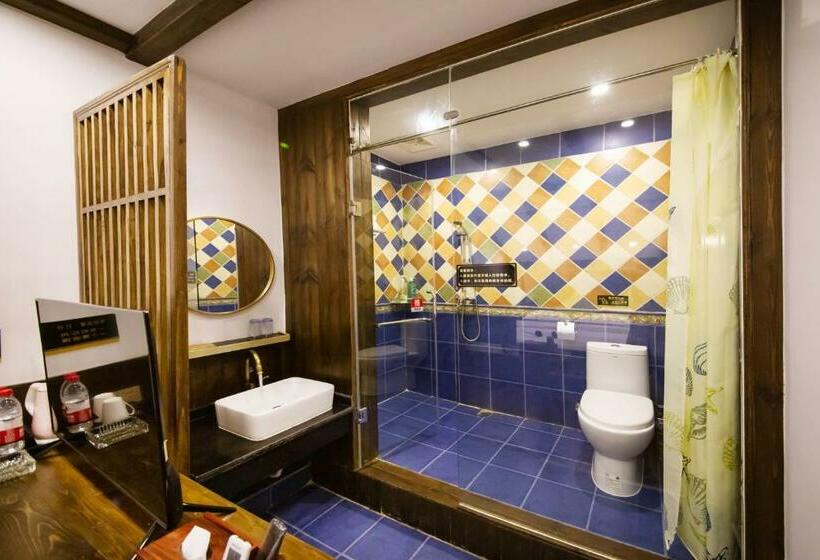 エコノミールーム, Fenghuang Slowly Time Inn