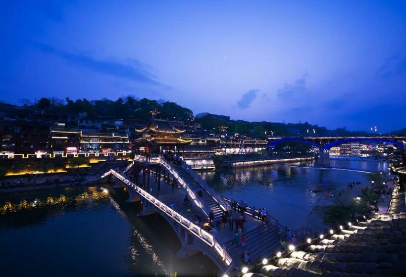 オーシャンビューデラックスルーム, Fenghuang Slowly Time Inn