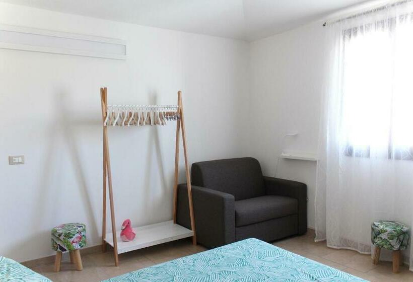 غرفة قياسية, Acquachiara Rooms