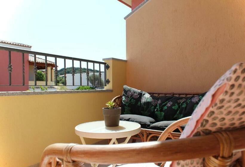 غرفة قياسية مزوَّدة بشُرفة, Acquachiara Rooms