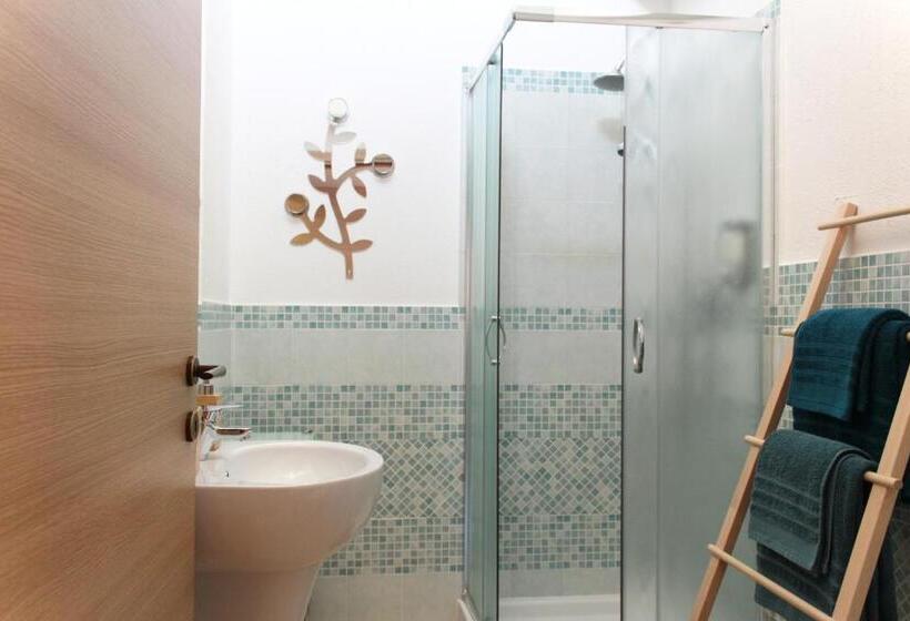 اتاق استاندارد با بالکن, Acquachiara Rooms