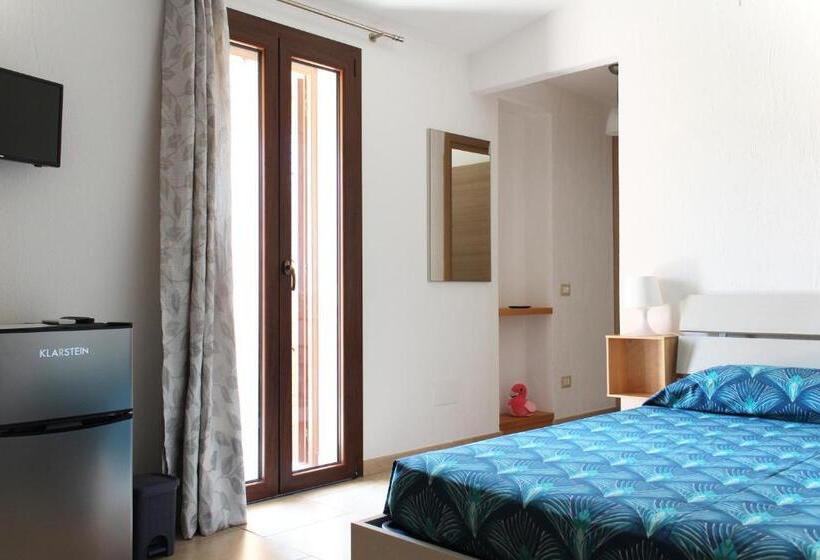 اتاق استاندارد با بالکن, Acquachiara Rooms