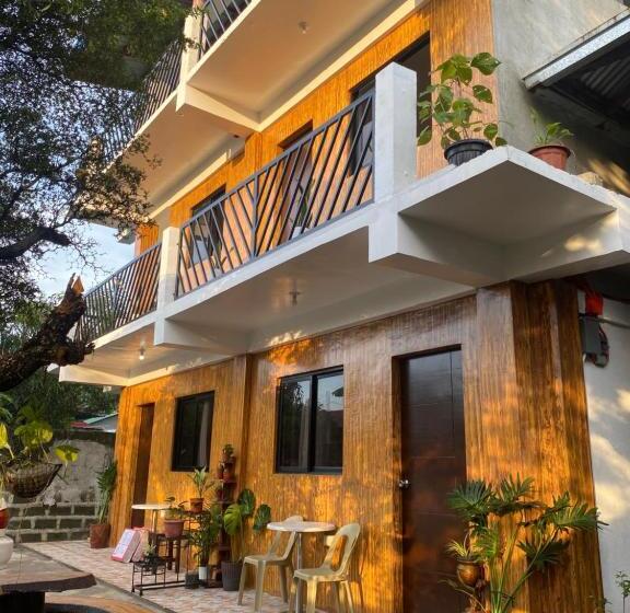 스탠다드 발코니 룸, Traditional Filipino Home Near 100 Islands Wharf