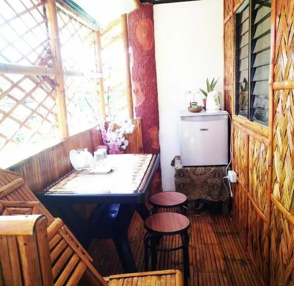 Economy-huone, Alona S Traditional Filipino Home Near 100 Islands Wharf