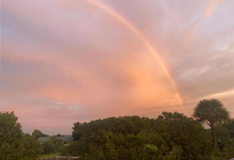 스탠다드 발코니 룸, Traditional Filipino Home Near 100 Islands Wharf