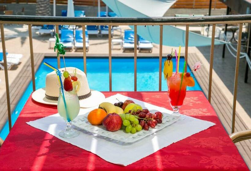 Четырехместный Номер Стандарт, Fitosinn