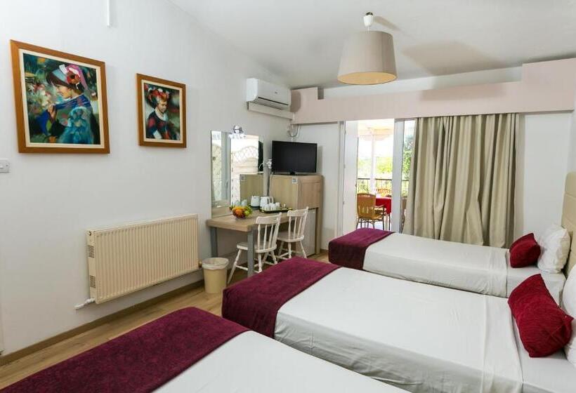 Семейный Номер, Fitosinn