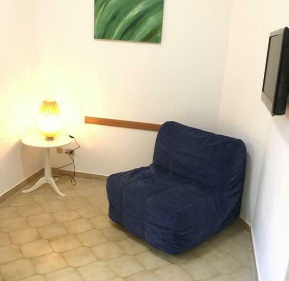 شقة غرفتين, Fonteluna Residence