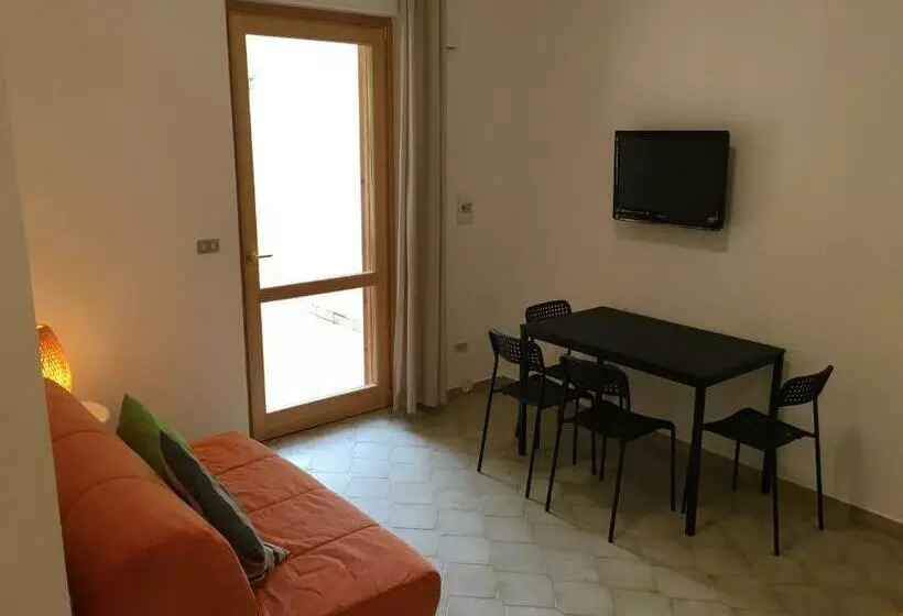 آپارتمان 1 خوابه, Fonteluna Residence