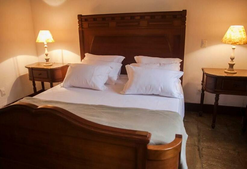 Номер Superior, Almaserra Vila
