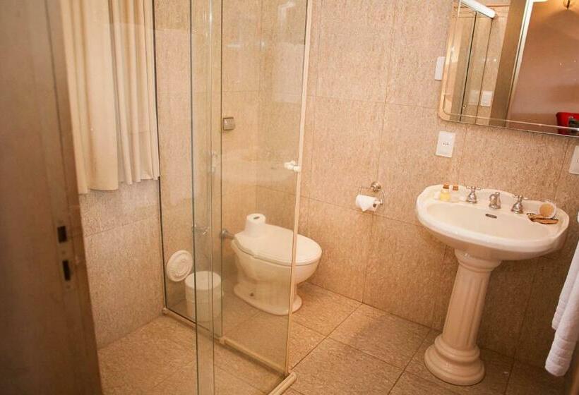 高级大房间, Almaserra Vila