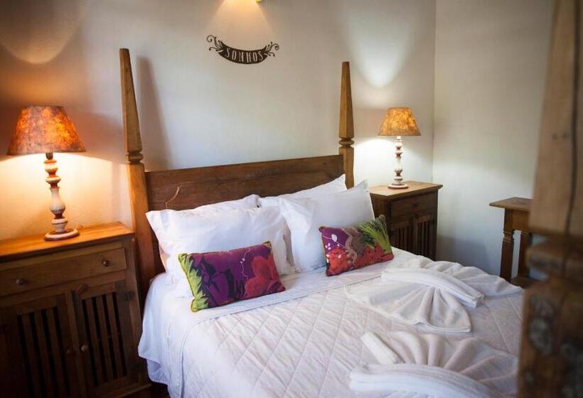 标准间, Almaserra Vila