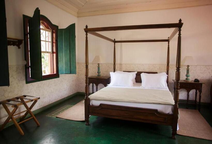 豪华房间, Almaserra Vila