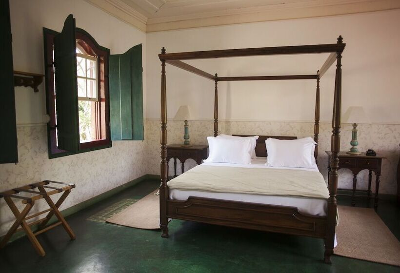 豪华房间, Almaserra Vila