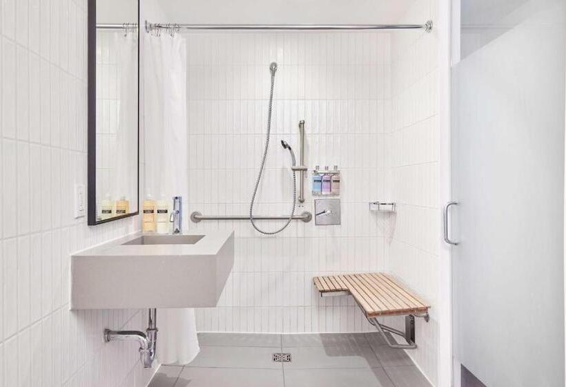 标准间带露台, Arlo Nomad