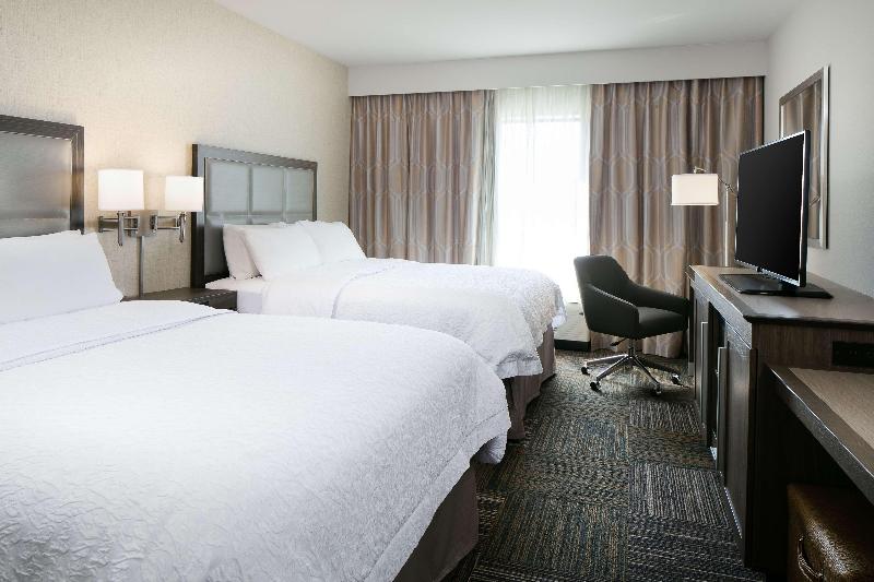 Номер Премиум, Hampton Inn & Suites Mason City