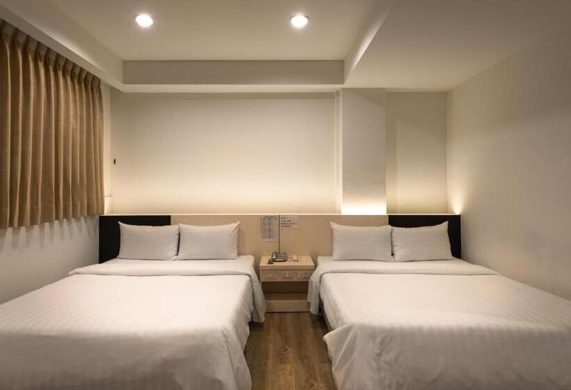 اتاق استاندارد چهار تخته, Lotus Yuan Business